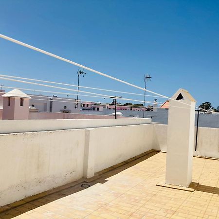 Nuevo Apartamento Conil WIFI y AIRE AC SOLO PAREJAS O FAMILIAS Conil De La Frontera Exterior foto